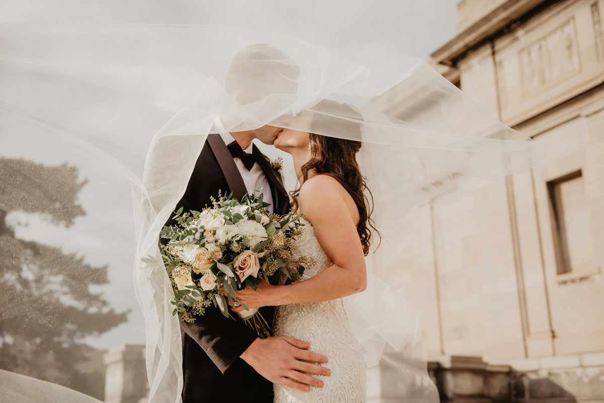 Wed Traditions: Old Meanings, Modern Twists